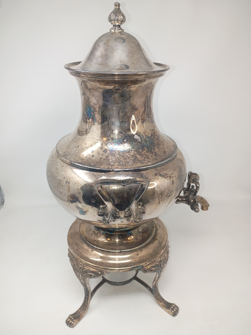 Reed & Barton Antique-Style Silver Plated Samovar Urn with Handles